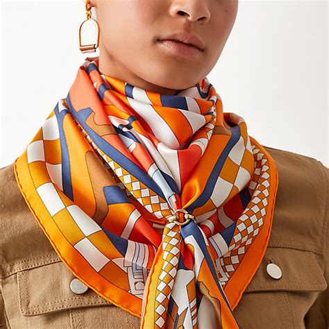 hermes scarf tying with scarf ring|Hermes scarf style guide.